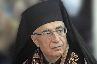 انتخاب المطران جوزف العبسي بطريركاً جديداً للروم الملكيين الكاثوليك