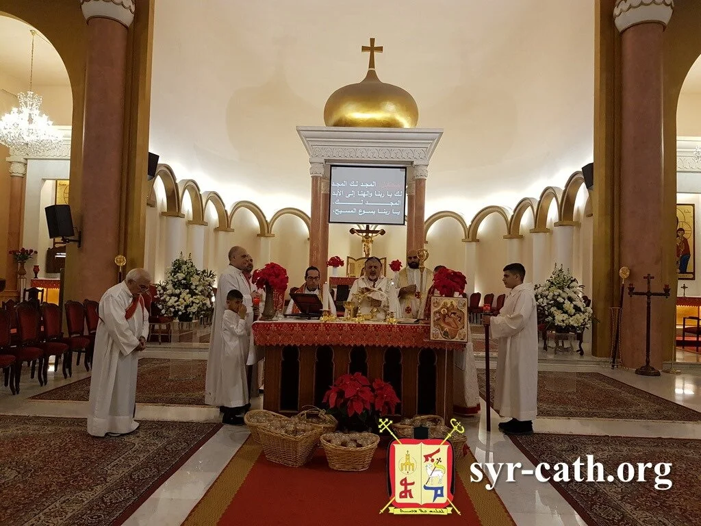 غبطة البطريرك مار اغناطيوس يوسف الثالث يونان بطريرك السريان الكاثوليك الأنطاكي يحتفل بقداس منتصف ليل عيد الميلاد المجيد