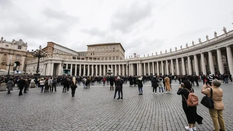 البابا لن يشارك في الرياضة الروحية للكوريا الرومانية في أريتشا