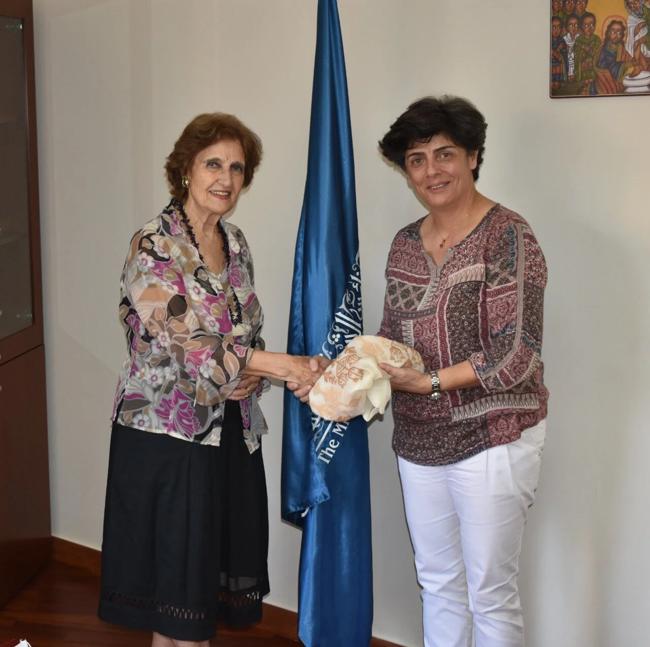 The DSPR Department wished the Honorary Secretary General Dr. Souraya Bechealany luck in her new path