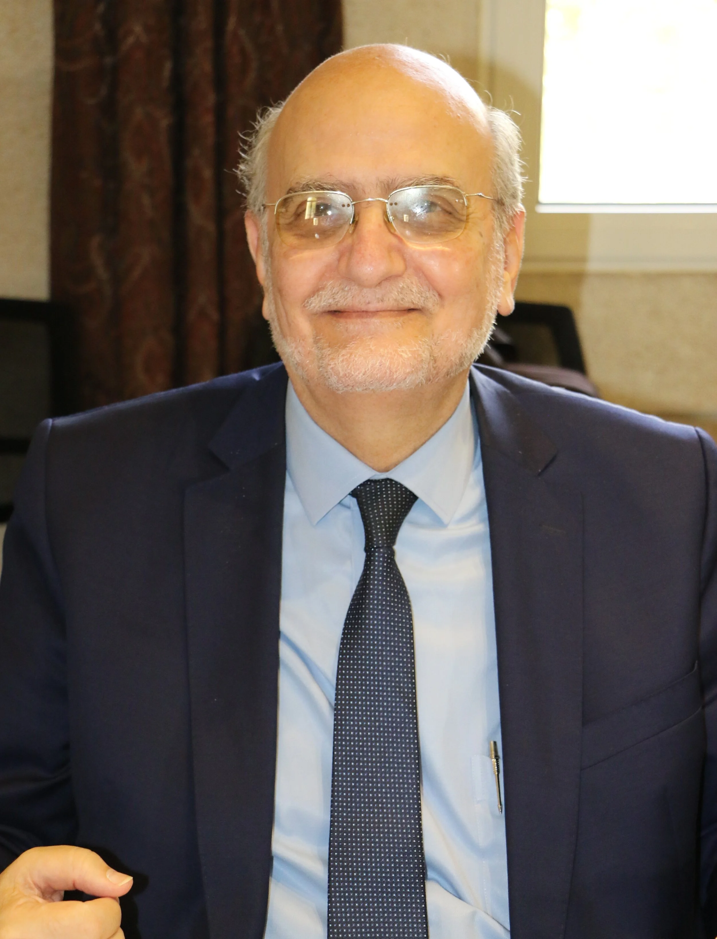 رسائل التهنئة إلى الأمين العام الجديد لمجلس كنائس الشرق الأوسط د. ميشال عبس