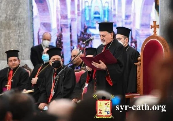 نصّ الكلمة الّتي ألقاها بالعربيّة غبطة أبينا البطريرك مار اغناطيوس يوسف الثالث يونان ترحيبًا بقداسة البابا فرنسيس خلال زيارته إلى بلدة قره قوش السريانيّة، العراق