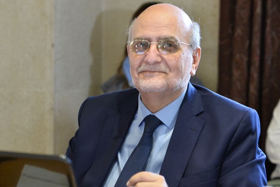 رسالة مجلس كنائس الشرق الأوسط والحضور المسيحيّ في المنطقة في لقاء مع الأمين العام د. ميشال عبس عبر إذاعة لبنان