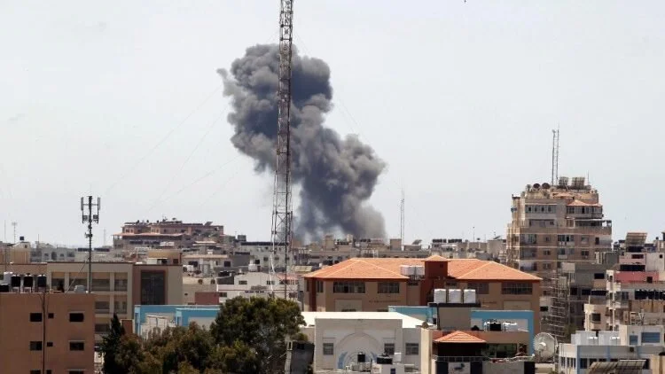 الكاردينال بارولين يعبّر عن قلق قداسة البابا والكرسي الرسولي حيال التصعيد الخطير في الأرض المقدّسة