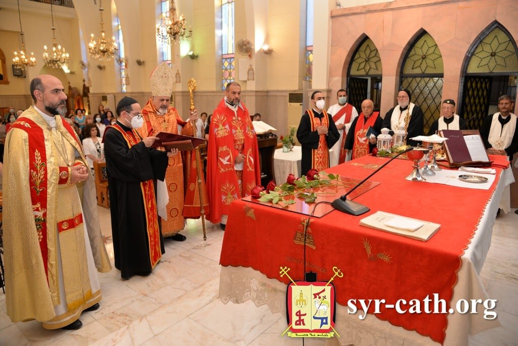 غبطة أبينا البطريرك مار اغناطيوس يوسف الثالث يونان يحتفل بقداس عيد العنصرة في كنيسة سيّدة فاتيما، دمشق، سوريا