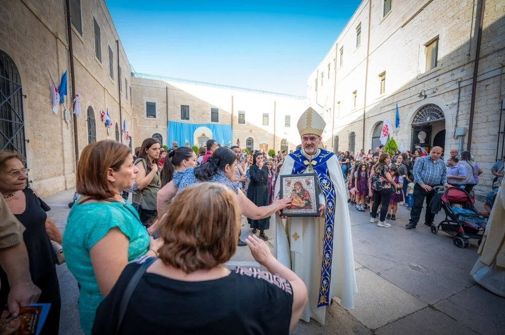 Latin Parish of Jerusalem celebrates conclusion of Marian month