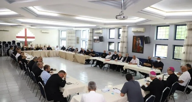 الأردن: كهنة البطريركية اللاتينية في أول لقاء وجاهي منذ عام ونصف