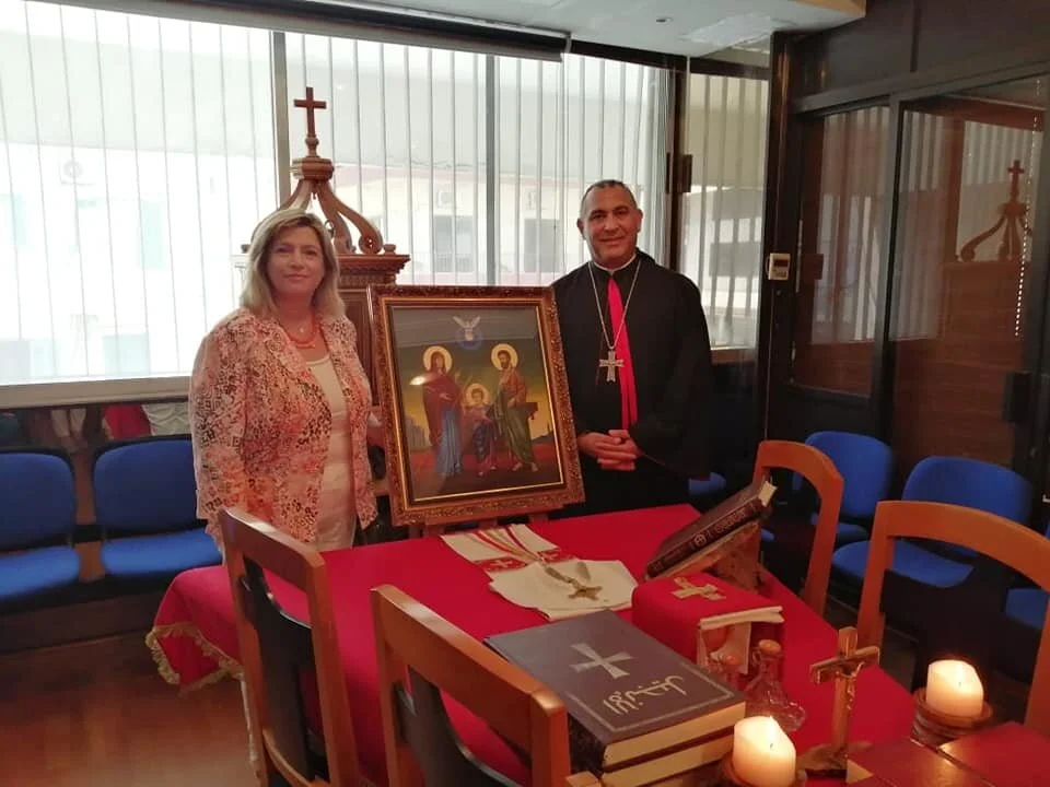 أيقونة العائلة المقدّسة للمشيئة الإلهيّة تبارك محطّة تيلي لوميار- نورسات