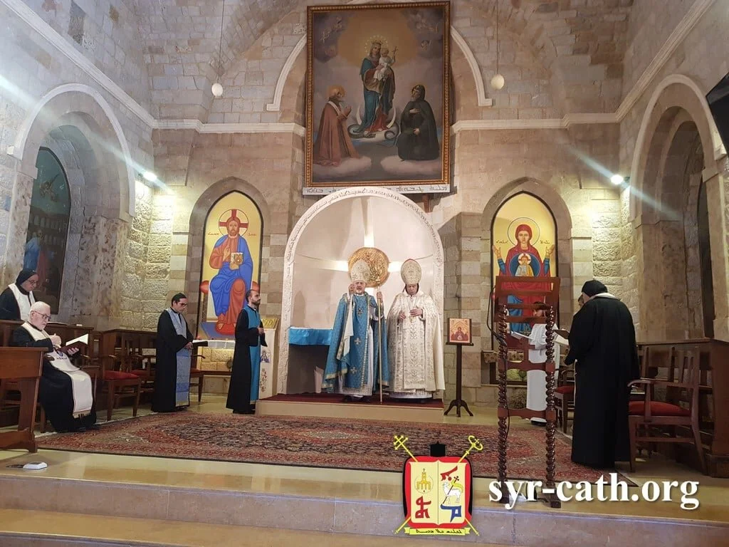 غبطة البطريرك مار اغناطيوس يوسف الثالث يونان يحتفل بقداس عيد انتقال السيّدة العذراء مريم وبركتها للكروم، ويصلّي راحةً لنفوس ضحايا تفجير عكّار - لبنان