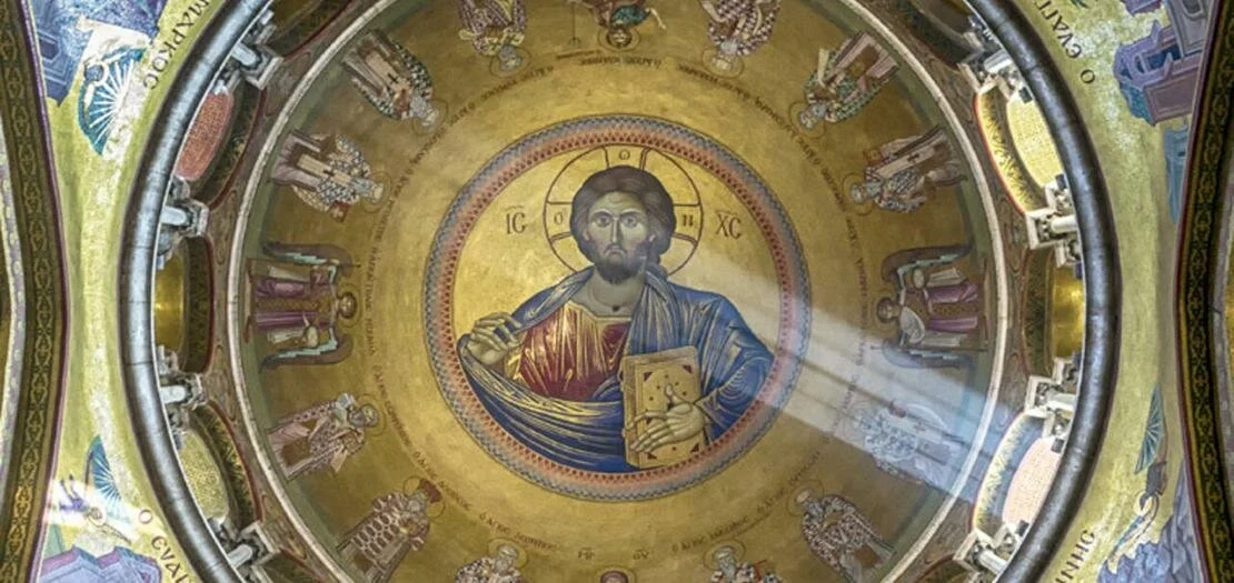 Syrian woman restores ancient religious manuscripts