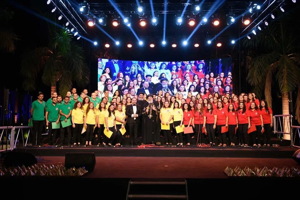 التمتّع بالجذور ١٩، ختام ملتقى لوجوس الأوّل