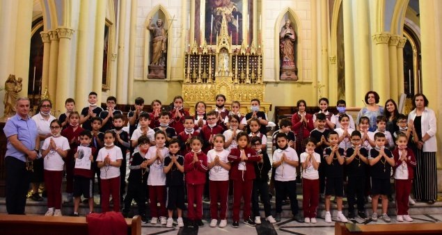 القدس: طلّاب المدارس الكاثوليكيّة يتّحدون بالصّلاة إستجابة لمبادرة 