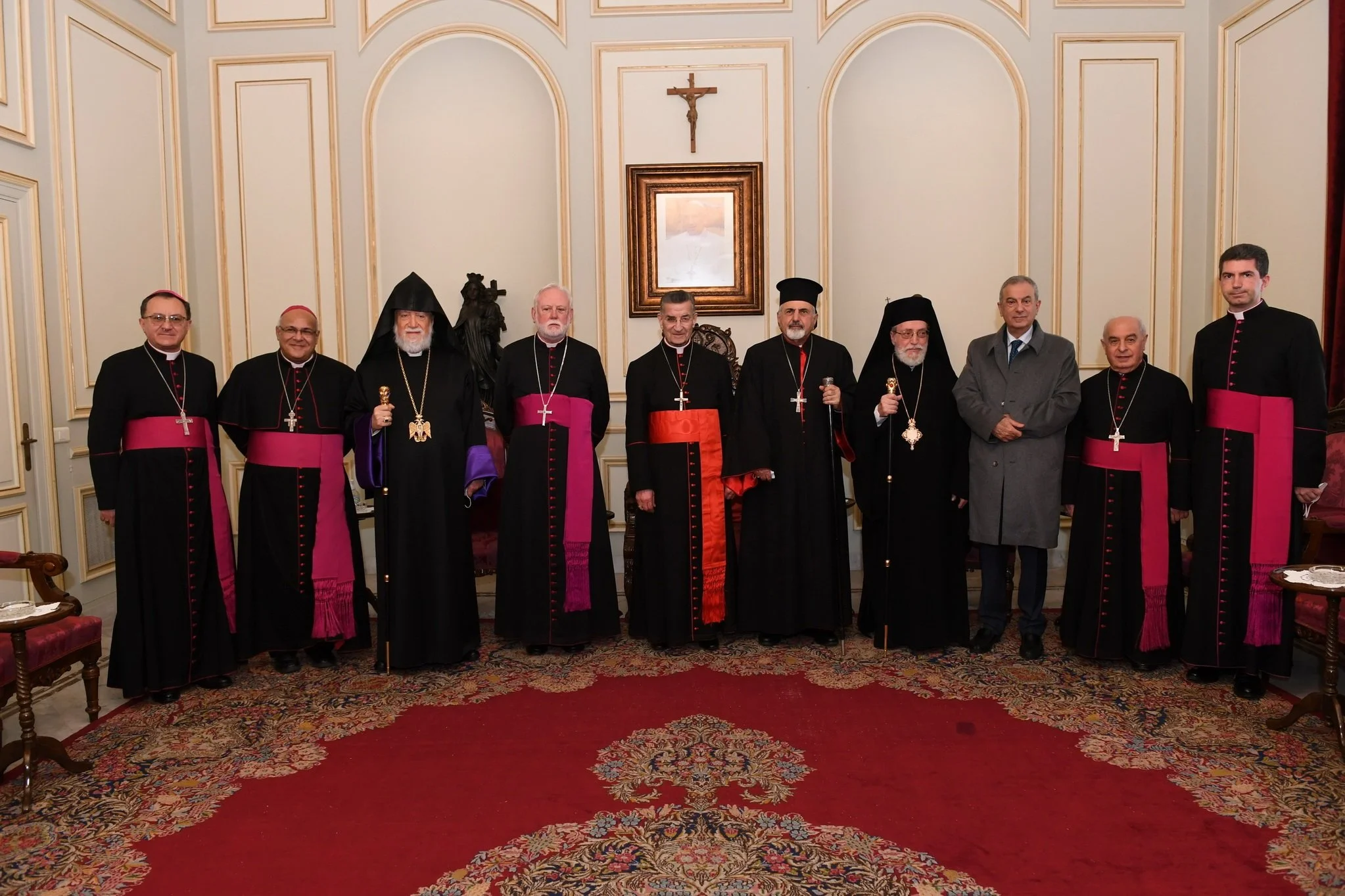 غبطة البطريرك الراعي إستقبل وزير خارجيّة الفاتيكان سيادة المطران غالاغير