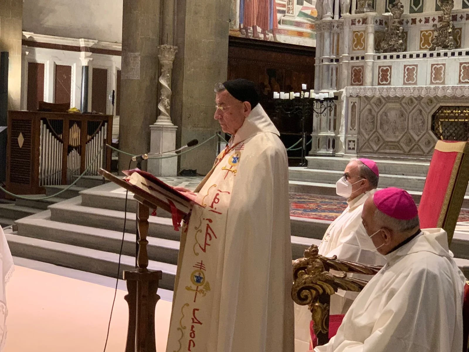 غبطة البطريرك الرّاعي ترأّس القدّاس الإلهيّ في مؤتمر فلورانس بكاتدرائيّة مريم الجديدة