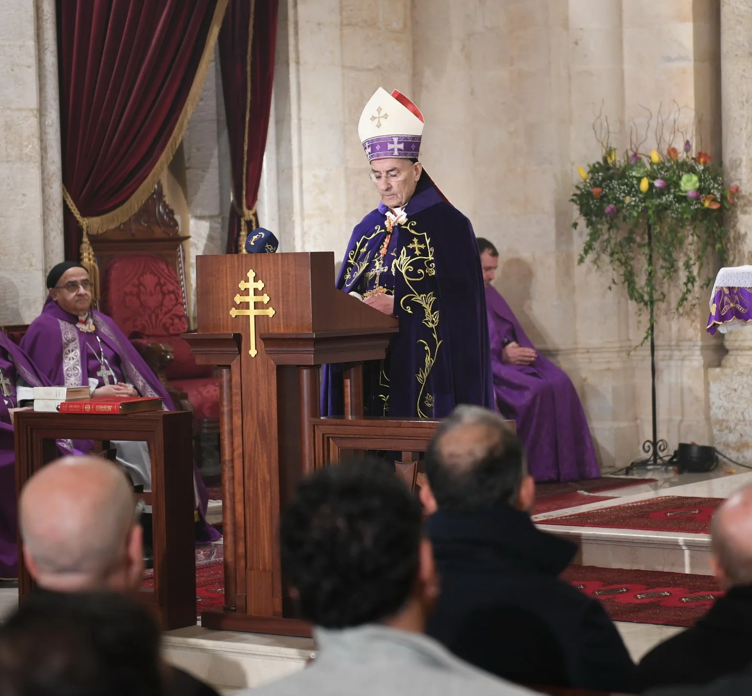 عظة غبطة البطريرك الكردينال مار بشاره بطرس الرَّاعي في أحد شفاء النازفة