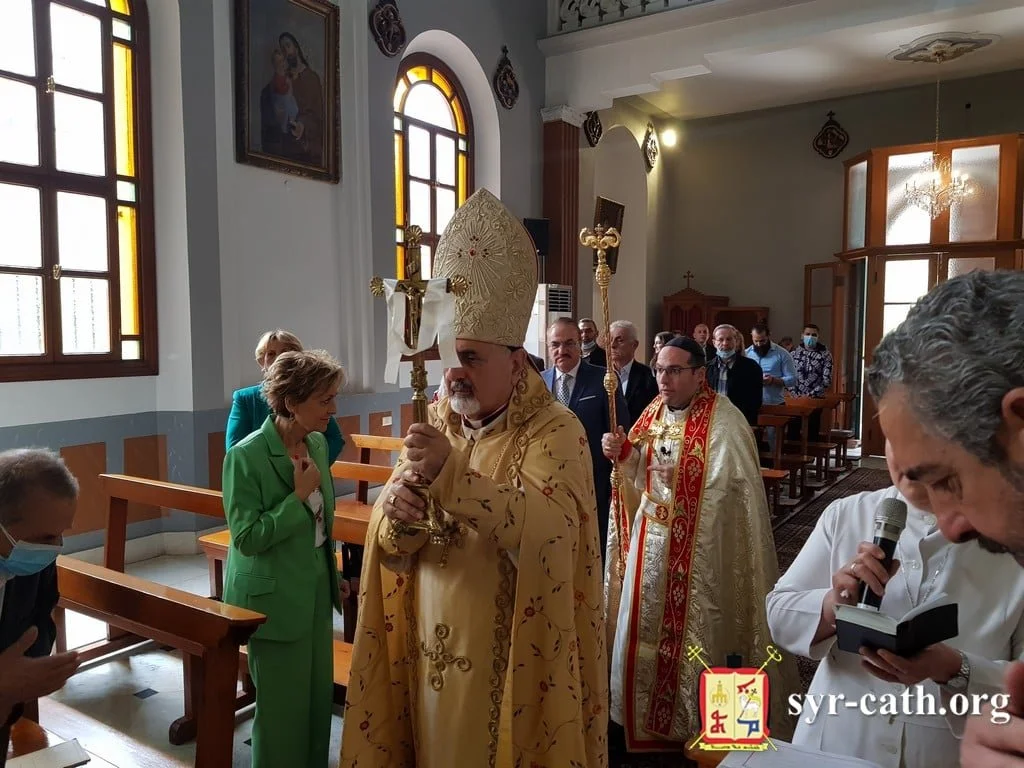 غبطة البطريرك مار اغناطيوس يوسف الثالث يونان يحتفل بقدّاس عيد القيامة المجيدة ورتبة السّلام في كنيسة مار اغناطيوس في الكرسيّ البطريركيّ في بيروت