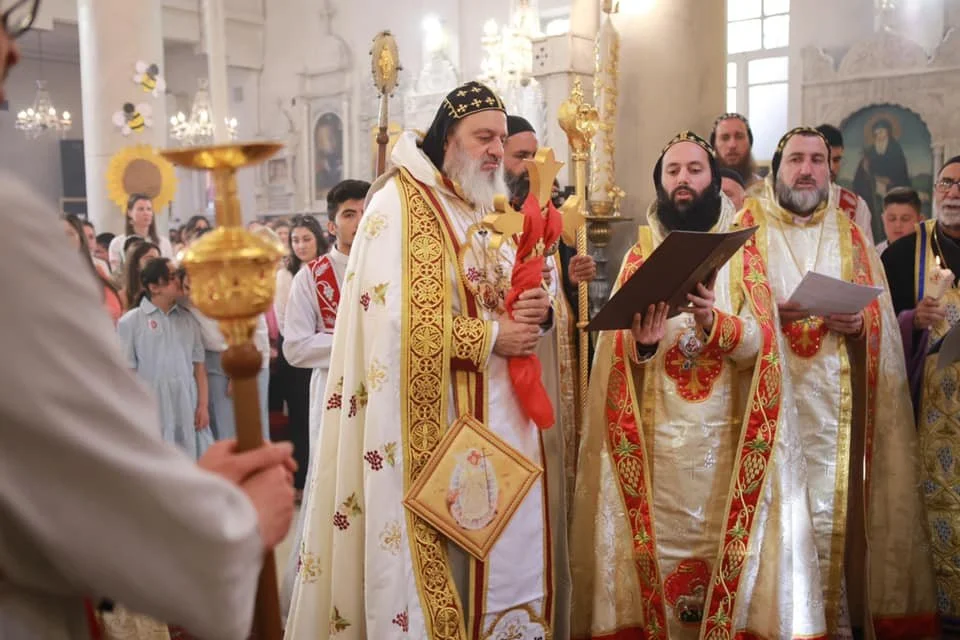 His Holiness Patriarch Mor Ignatius Aphrem II Celebrated the Holy Qurobo on the Occasion of Easter Sunday in Bab Touma