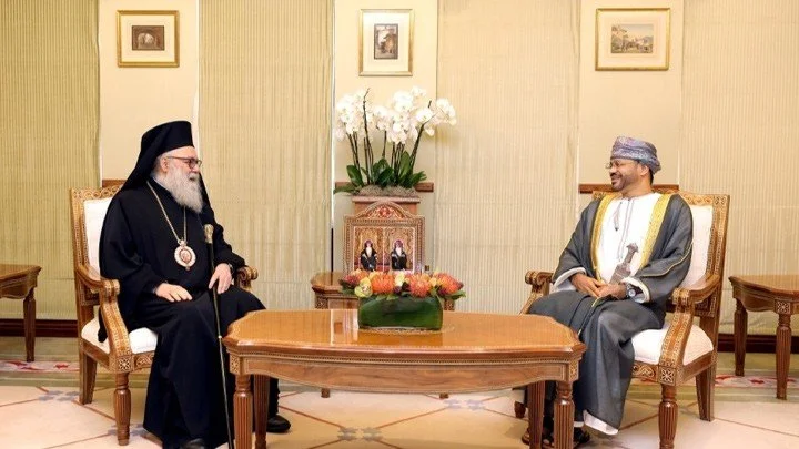 البطريرك يوحنّا العاشر يلتقي وزير الخارجيّة العمانيّ