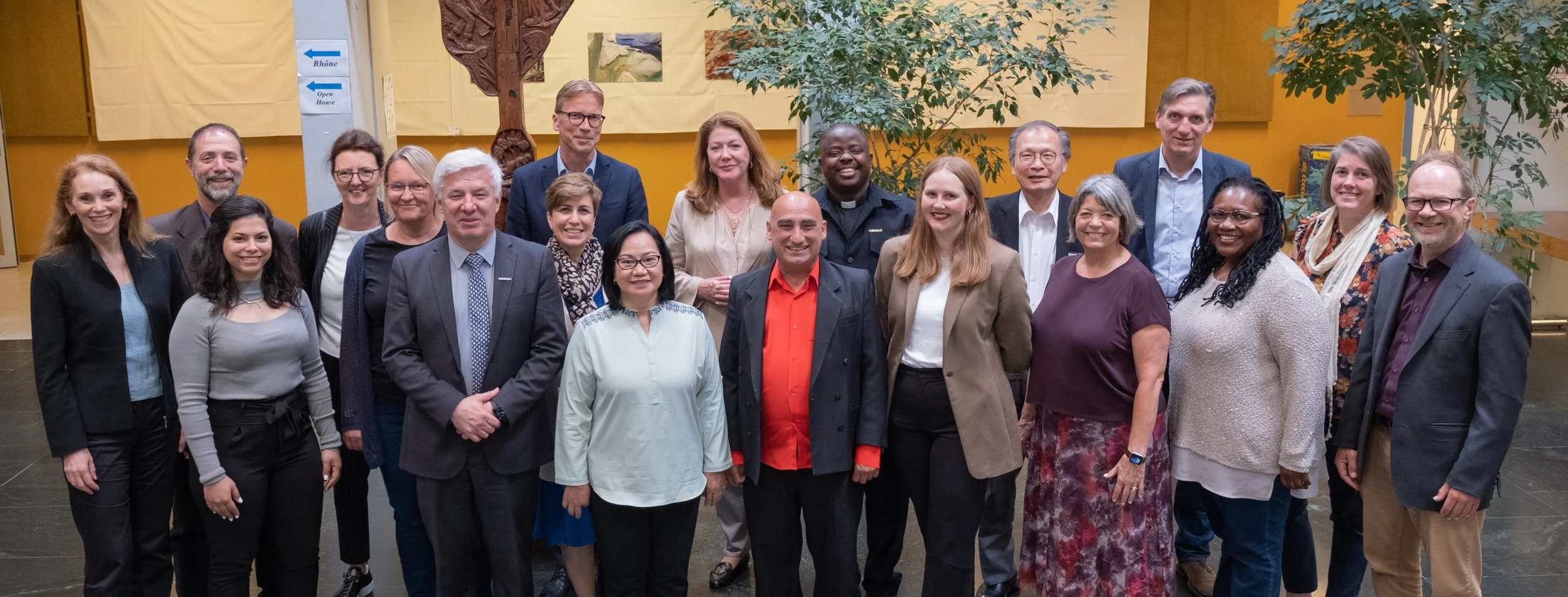 مجلس كنائس الشرق الأوسط مشاركًا في الإجتماع الدوريّ لمجلس إدارة آكت اللاينس