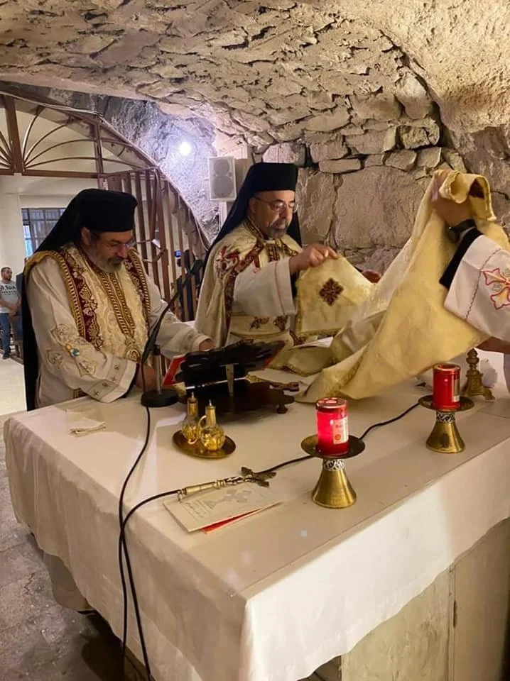 غبطة بطريرك الأقباط الكاثوليك يترأس القداس الإلهي بكنيسة الأقباط الكاثوليك بلبنان