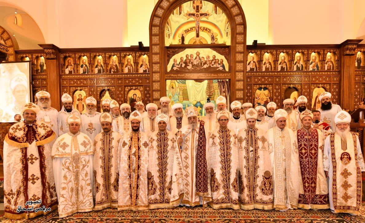 قداسة البابا تواضروس الثاني يرسم ٩ كهنة جدد بالقاهرة وأفريقيا