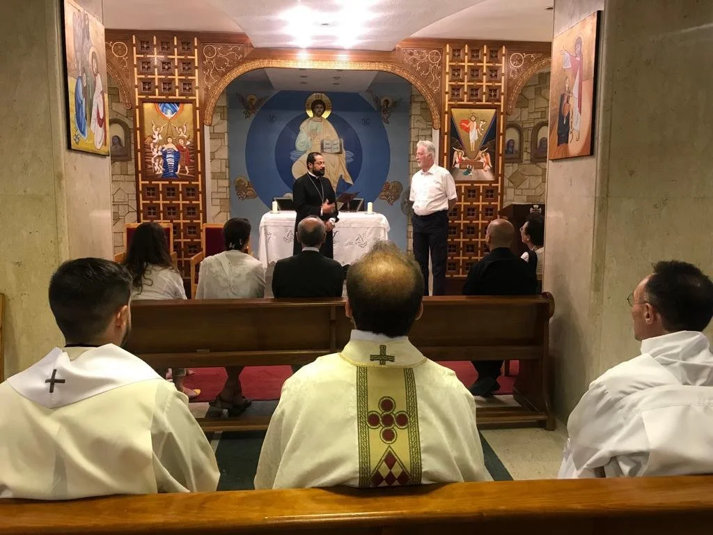 على مسيرة العائلة المقدّسة.. نيافة الأنبا باخوم يستقبل وفدًا كنسيًّا من إنجلترا