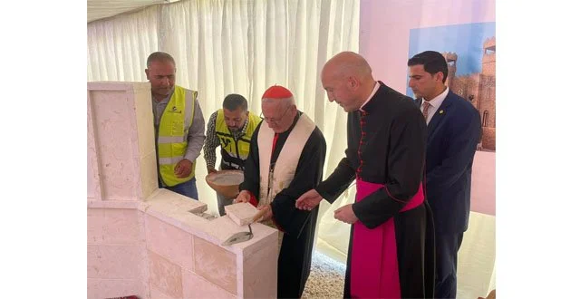 غبطة البطريرك الكاردينال لويس روفائيل ساكو يضع الحجر الأساس لأوّل كنيسة كلدانيّة في الأردن