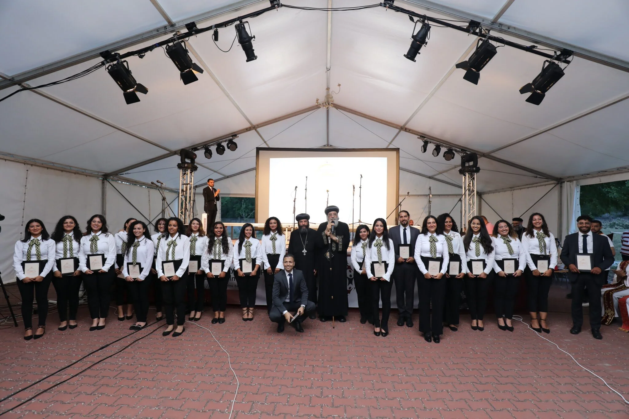 ختام مؤتمر شباب أوروبّا في الكنيسة القبطيّة الأرثوذكسيّة