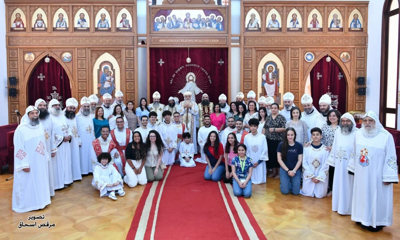 قداسة البابا تواضروس الثاني يختتم فعاليّات مؤتمر كهنة الخليج ويرسم القسّ مرقس القمص إسطفانوس كاهن كنيسة مار مرقس دبي قمصًا