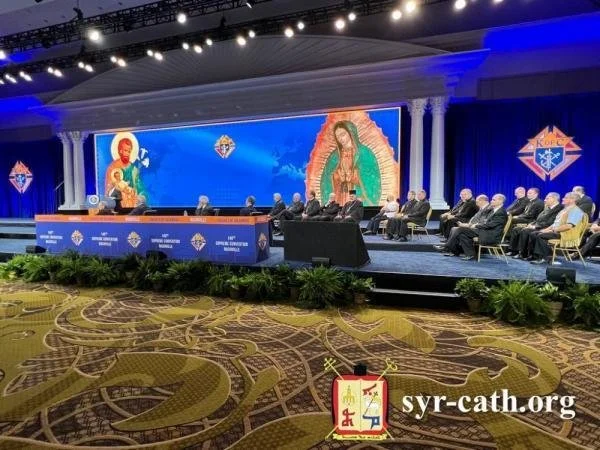 غبطة البطريرك مار اغناطيوس يوسف الثالث يونان يشارك في الجلسة الإفتتاحيّة الرسميّة للمؤتمر العام السنوي المئة والأربعين لمنظَّمة فرسان كولومبوس، ناشفيل – تينيسي في الولايات المتّحدة الأميركيّة