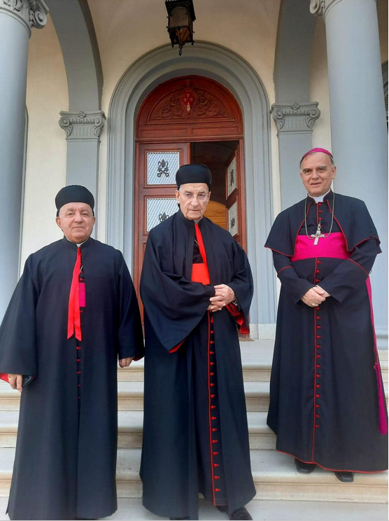 غبطة البطريرك الكردينال مار بشاره بطرس الرَّاعي يزور السفير البابوي في مصر سيادة المطران نيقولاس هنري