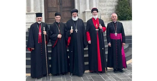  اللقاء الأول لبطاركة الكنائس ذات التراث السرياني، في المقر البطريركي للسريان الأرثوذكس، العطشانة – لبنان