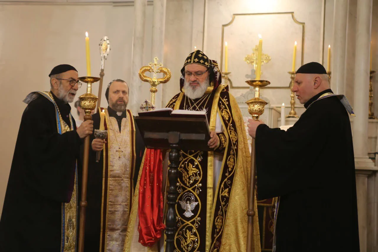 His Holiness Patriarch Mor Ignatius Aphrem II Celebrates the Christmas Holy Qurobo at St. Georges Patriarchal Cathedral in Bab Touma 