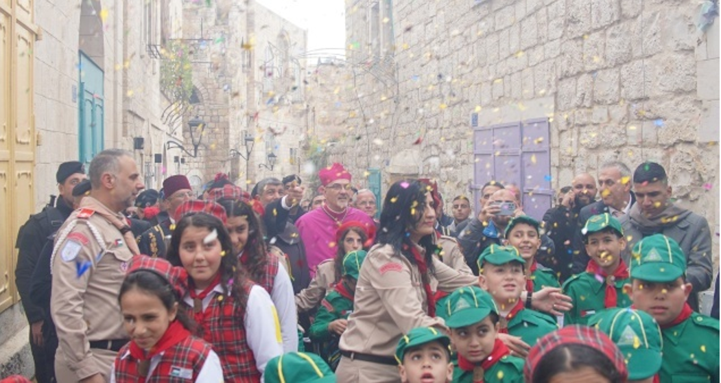 غبطة البطريرك بييرباتيستا بيتسابالا يترأّس احتفالات عيد الميلاد 2022 في بيت لحم