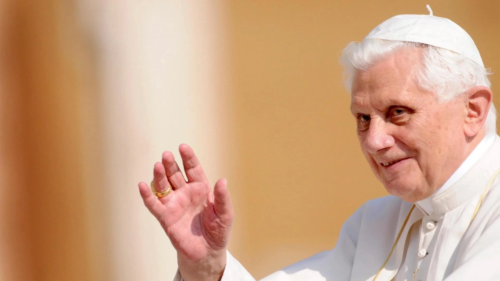 His Holiness Patriarch Mor Ignatius Aphrem II Mourns His Holiness Pope Emeritus Benedict XVI