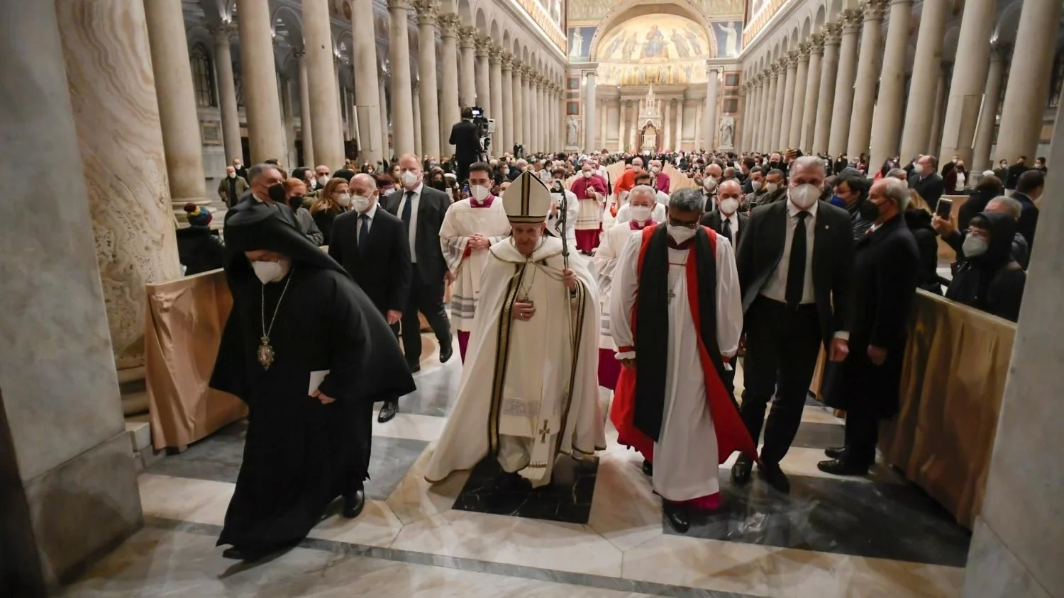 His Holiness Pope Francis Announces Ecumenical Prayer Vigil for Synod
