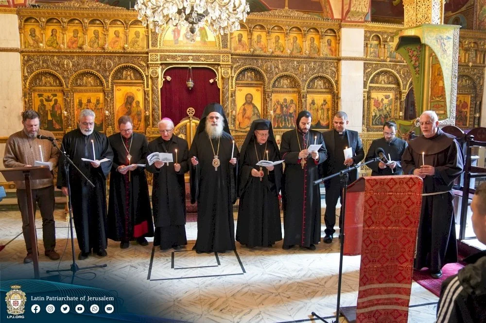 Students of Jerusalem Pray for Christian Unity