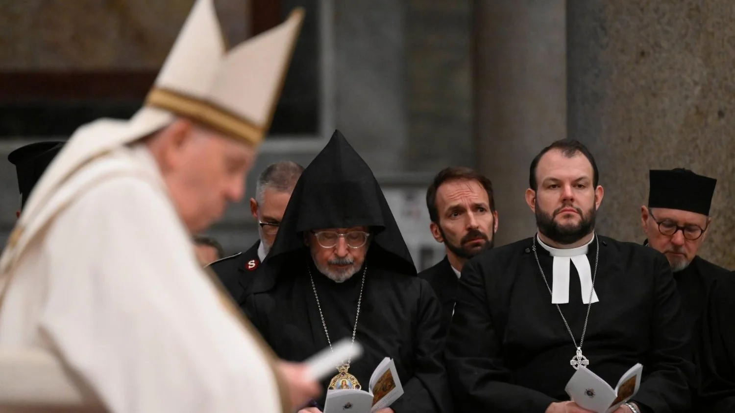 His Holiness Pope Francis tells all Christians to oppose war and injustice wherever they appear