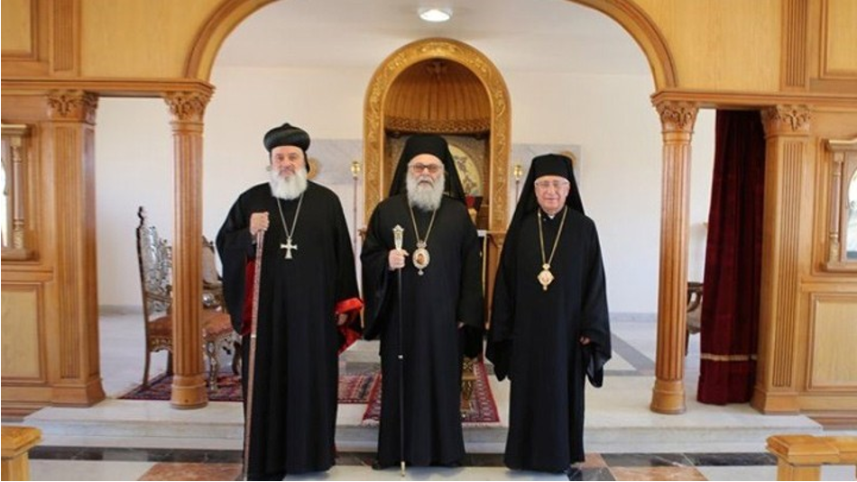 غبطة البطريرك يوحنّا العاشر، قداسة البطريرك مار إغناطيوس أفرام الثاني وغبطة البطريرك يوسف الأوّل العبسي مع رؤساء الكنائس في سورية