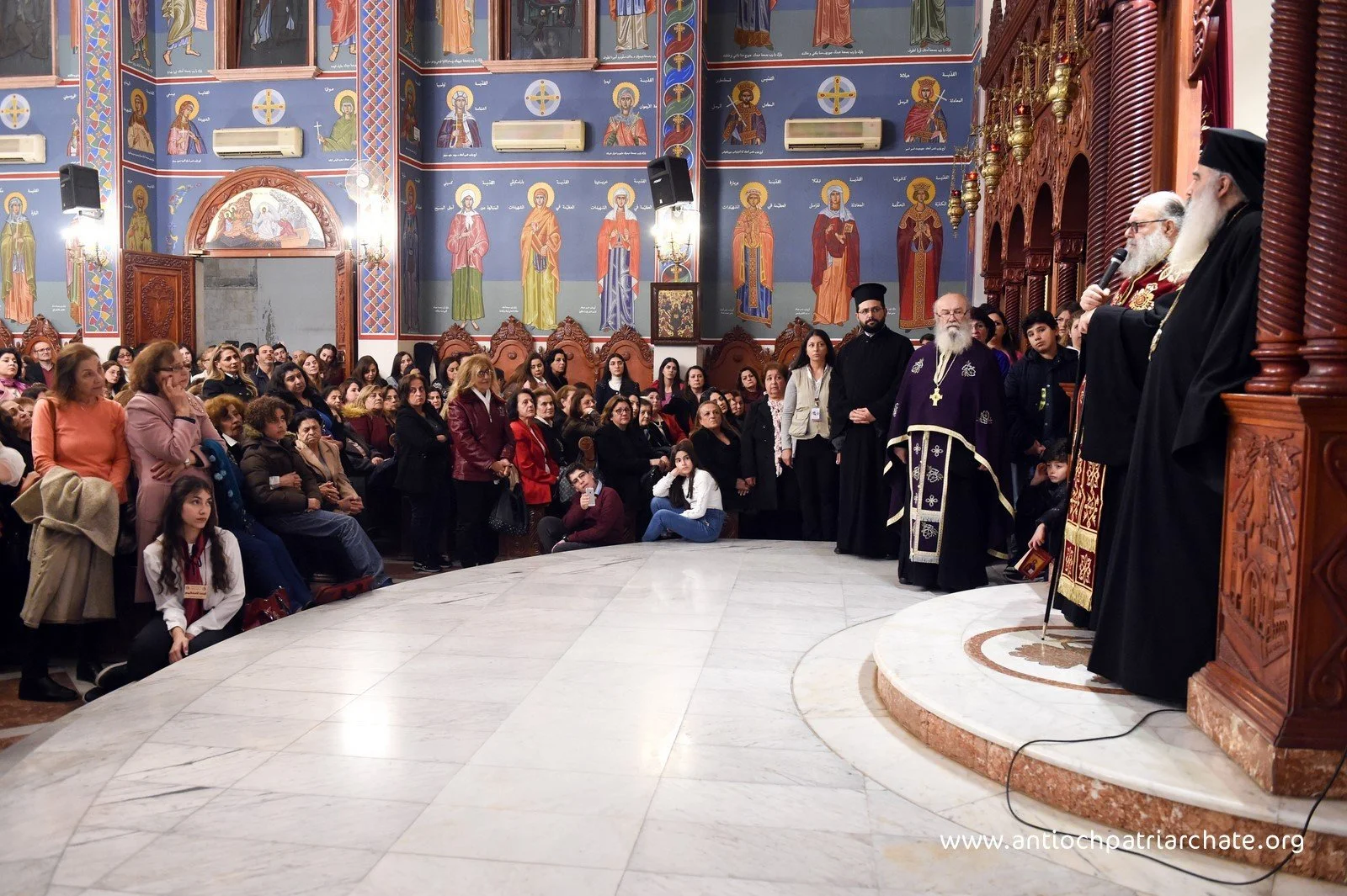 غبطة البطريرك يوحنّا العاشر يقيم صلاة النوم الكبرى في كنيسة رئيسي الملائكة ميخائيل وجبرائيل - اللاذقية