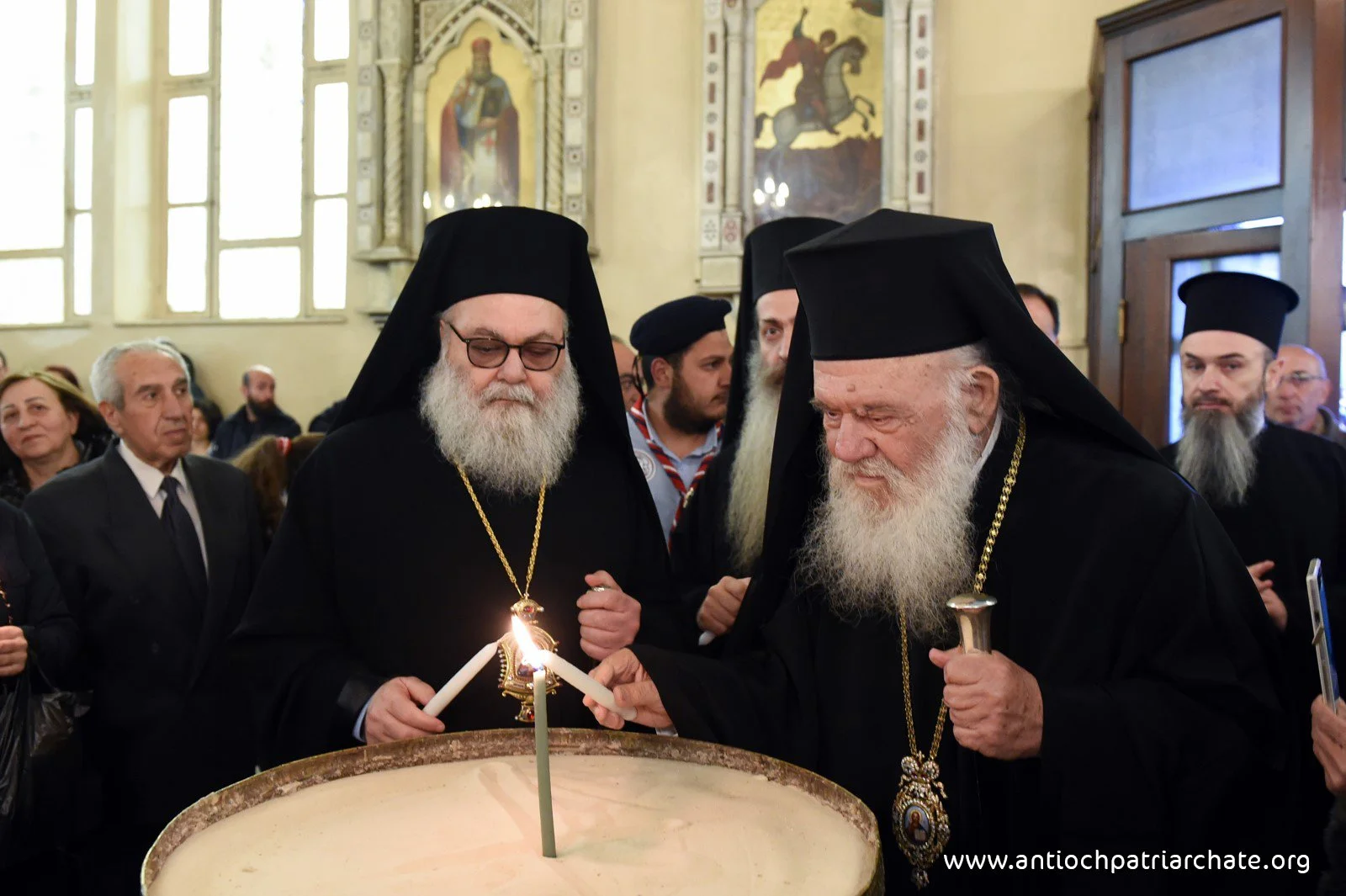 Their Beatitudes, the Archbishop of Athens and All Greece, Ieronymos II, and the Patriarch of Antioch and All the East, John X, held the service of the Great Compline