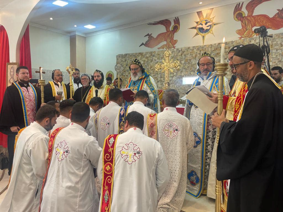 ‎قداسة البطريرك مار إغناطيوس أفرام الثاني يرسم ٩ كهنة جدد لكنائس الكرازة التبشيريّة السريانيّة في البرازيل