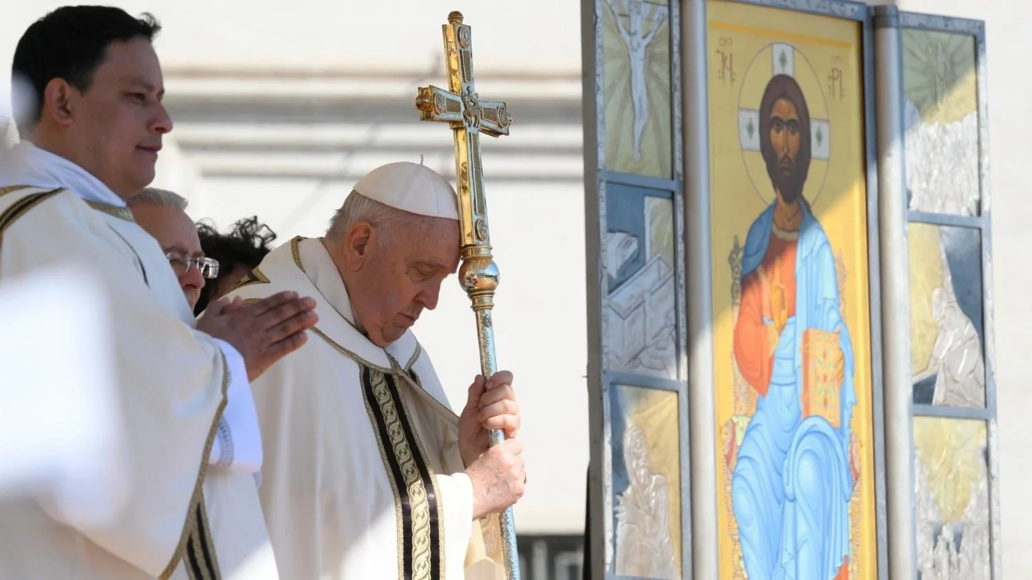 His Holiness Pope Francis Presides over Easter Sunday Mass
