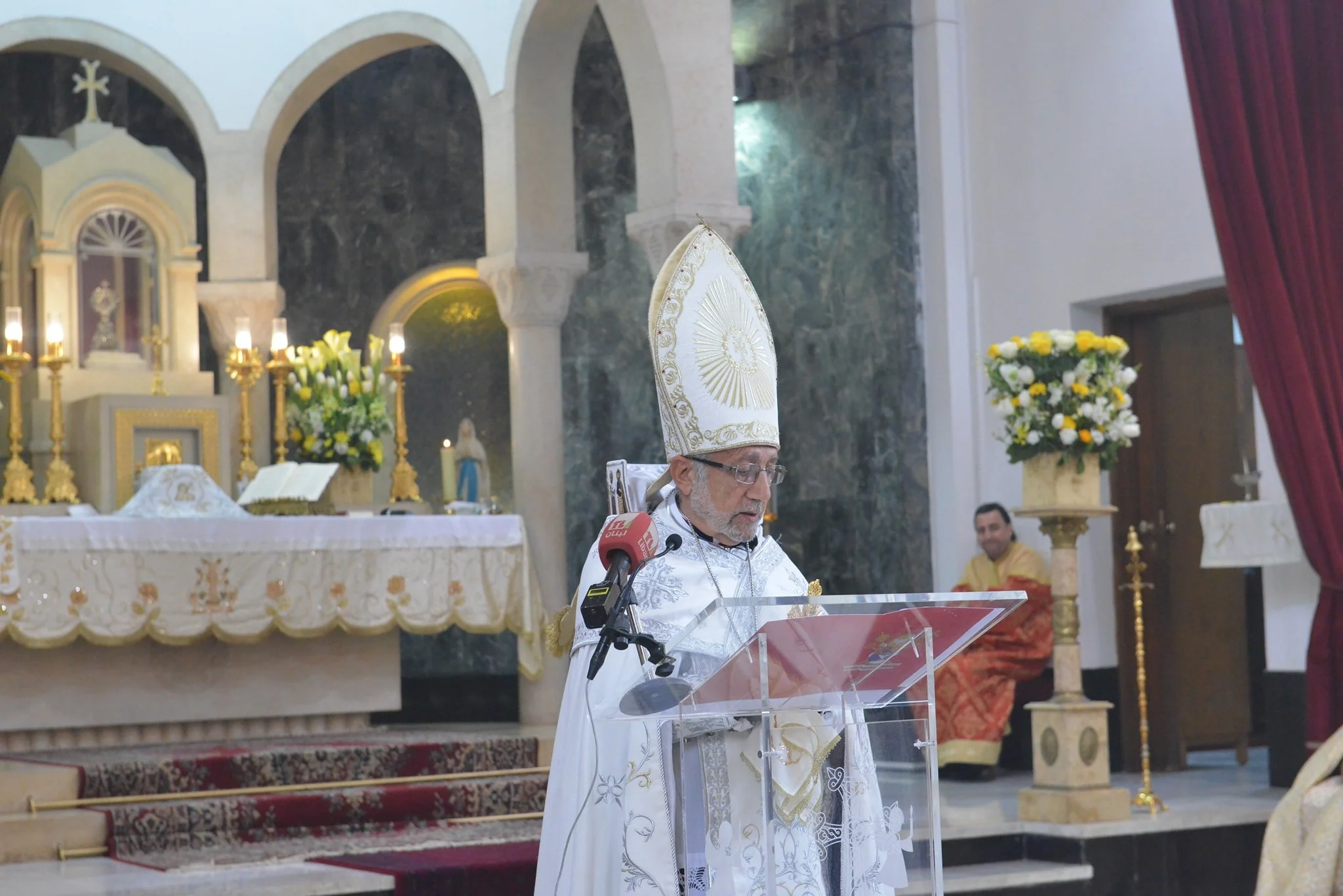 غبطة البطريرك روفائيل بدروس الحادي والعشرون ميناسيان يترأّس قدّاس أحد القيامة في كاتدرائيّة مار الياس - الدباس، لبنان
