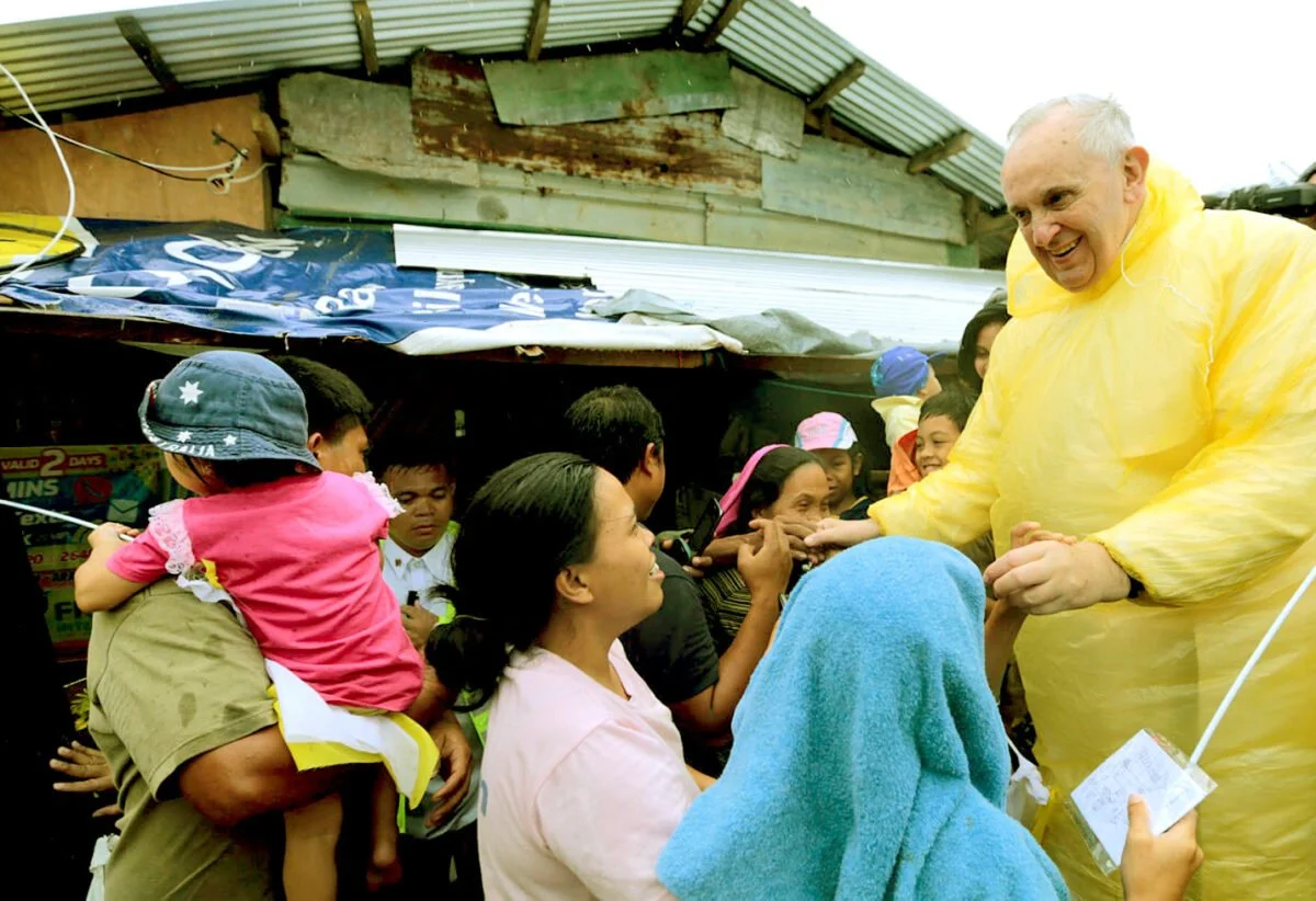 لنفتح أبواب كنائسنا للفقراء