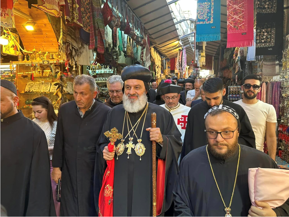 His Holiness Patriarch Mor Ignatius Aphrem II Arrives to the Khalil Gate in the Holy Land
