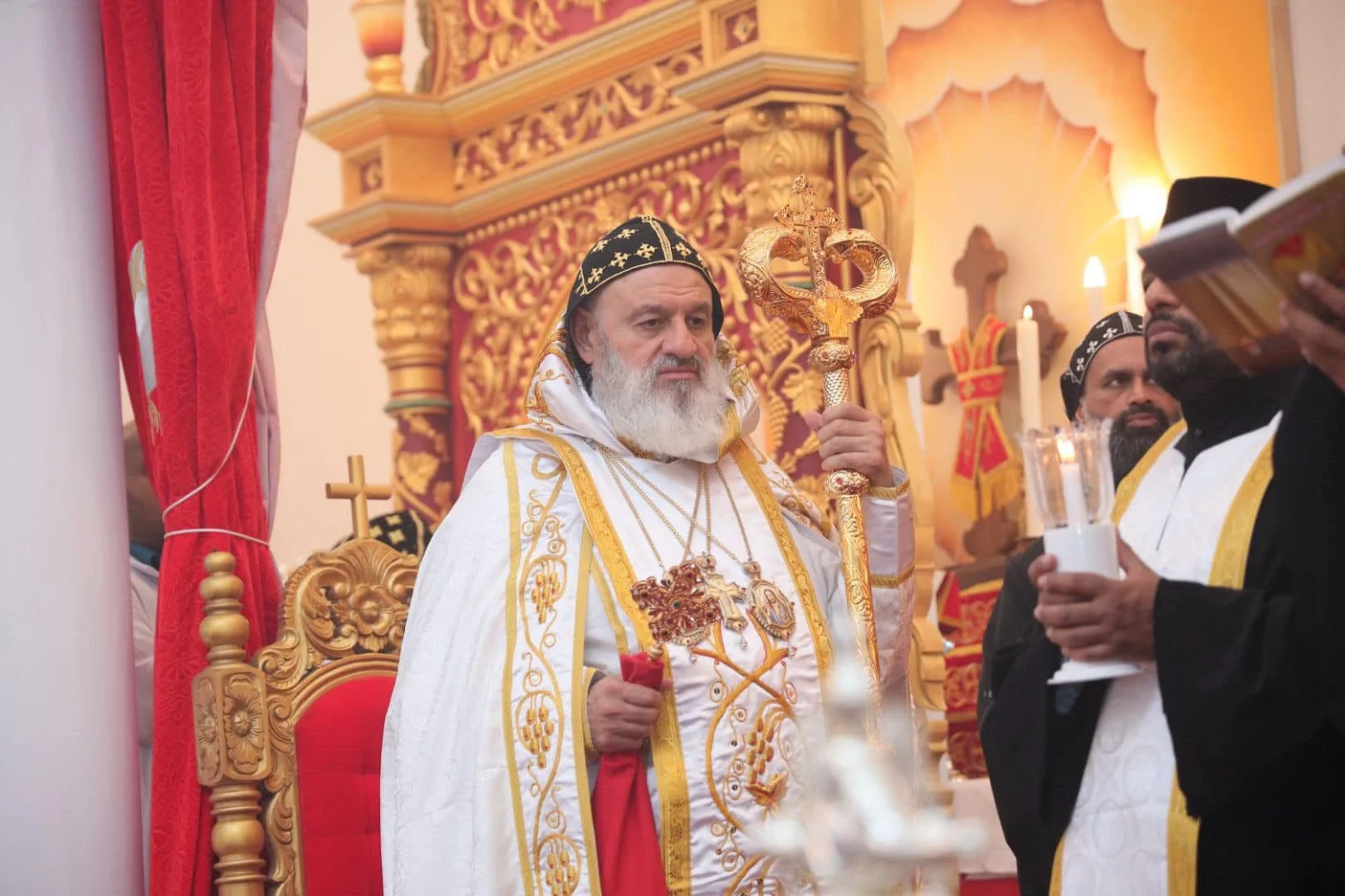 His Holiness Patriarch Mor Ignatius Aphrem II Celebrates the Holy Qurobo at St. Mary Church in Manchester