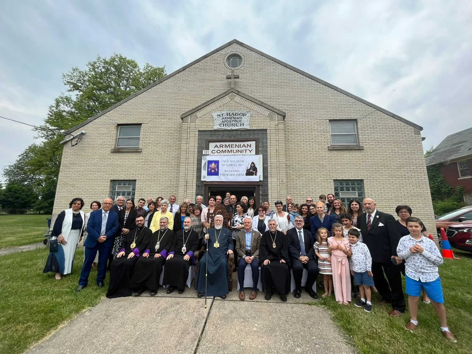 His Holiness Catholicos Aram I Visits the Armenian Community in Niagara Falls