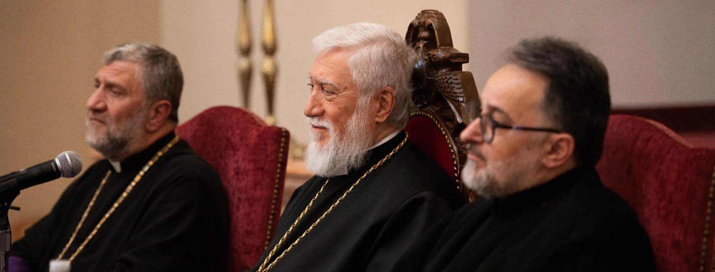 His Holiness Catholicos Aram I Meets With Representatives of Armenian Organizations in Toronto
