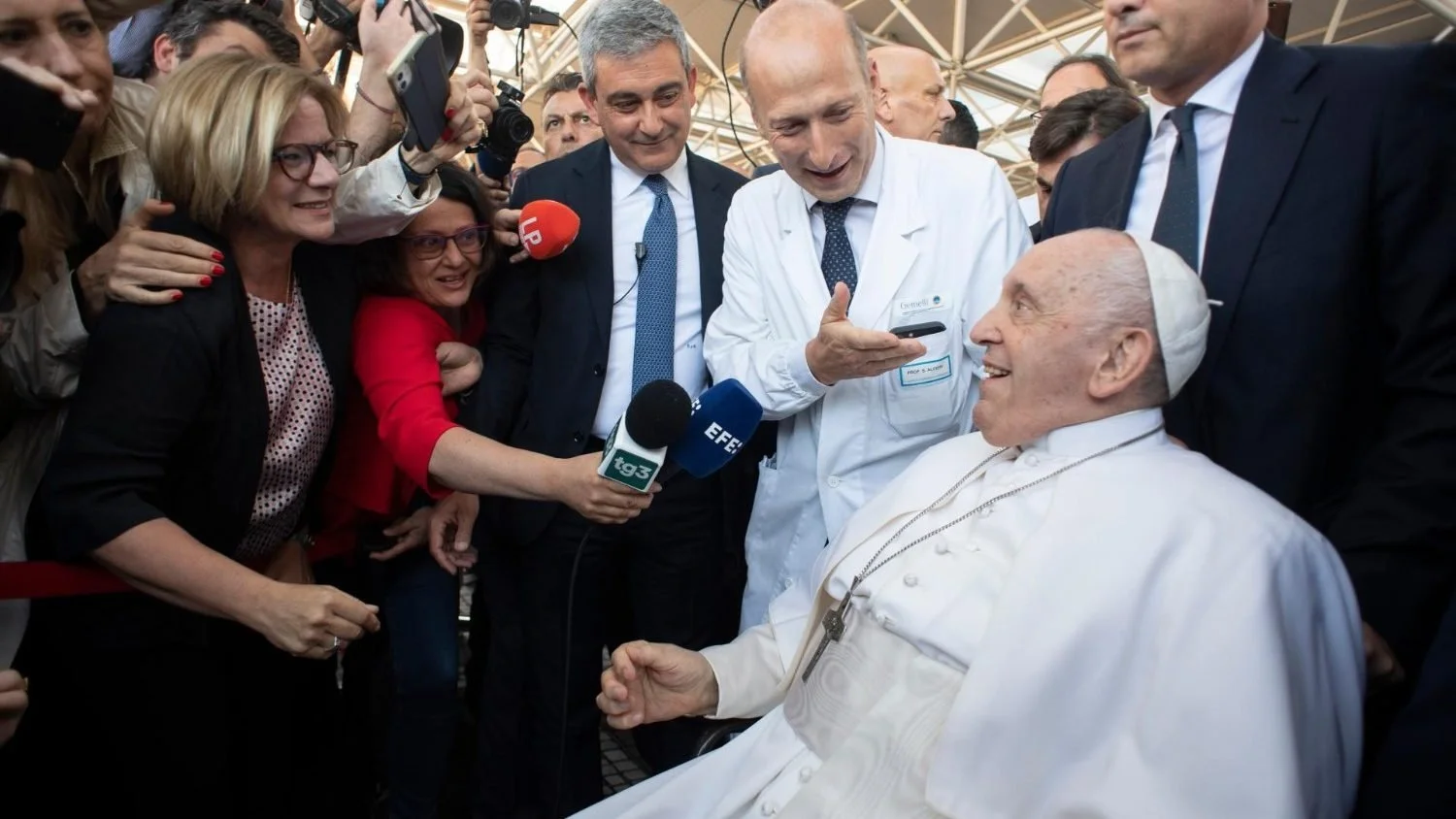His Holiness Pope Francis discharged from hospital, returns to Vatican